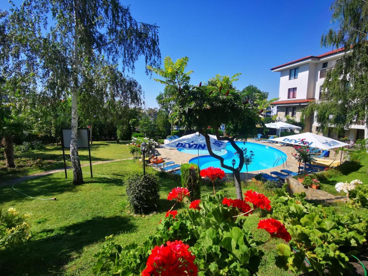 Marina Delfin Apartments - Top Location & Pet Friendly Sveti Vlas Εξωτερικό φωτογραφία