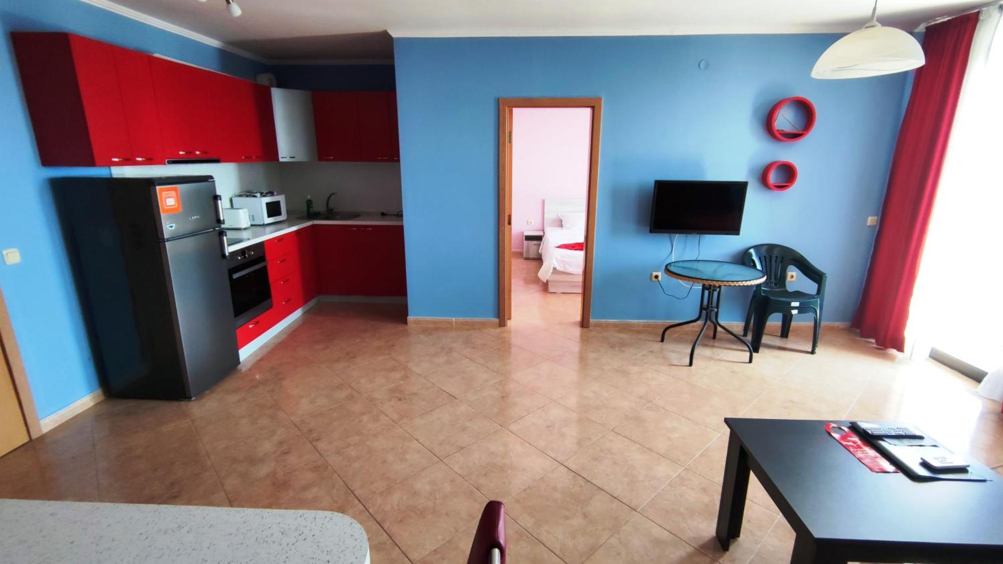 Marina Delfin Apartments - Top Location & Pet Friendly Sveti Vlas Εξωτερικό φωτογραφία