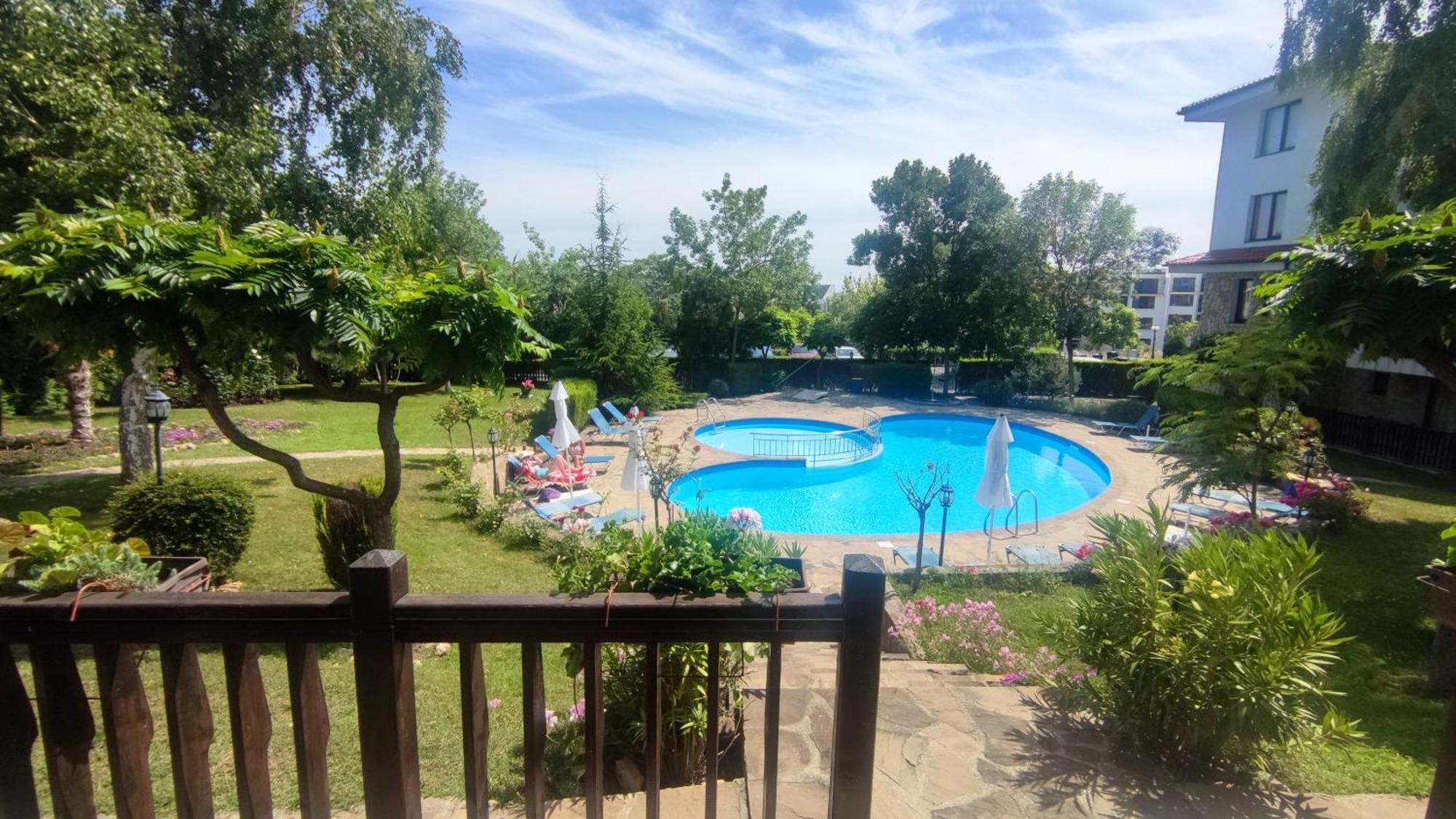 Marina Delfin Apartments - Top Location & Pet Friendly Sveti Vlas Εξωτερικό φωτογραφία