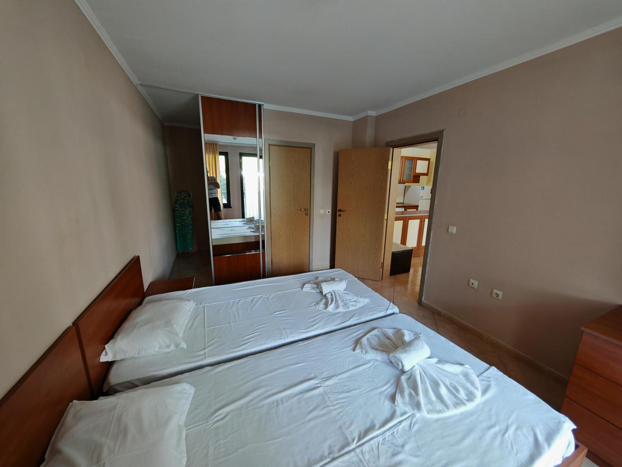 Marina Delfin Apartments - Top Location & Pet Friendly Sveti Vlas Εξωτερικό φωτογραφία