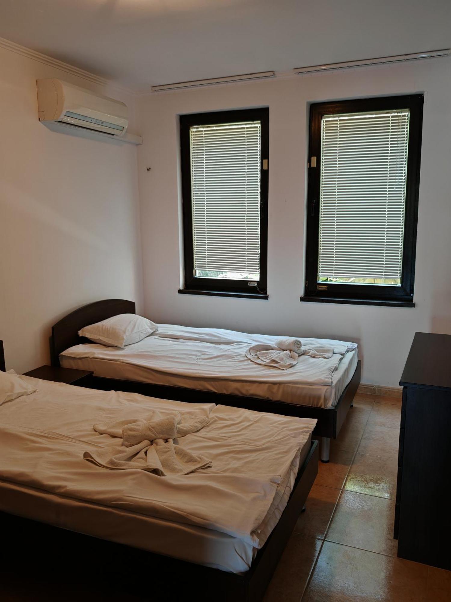 Marina Delfin Apartments - Top Location & Pet Friendly Sveti Vlas Εξωτερικό φωτογραφία