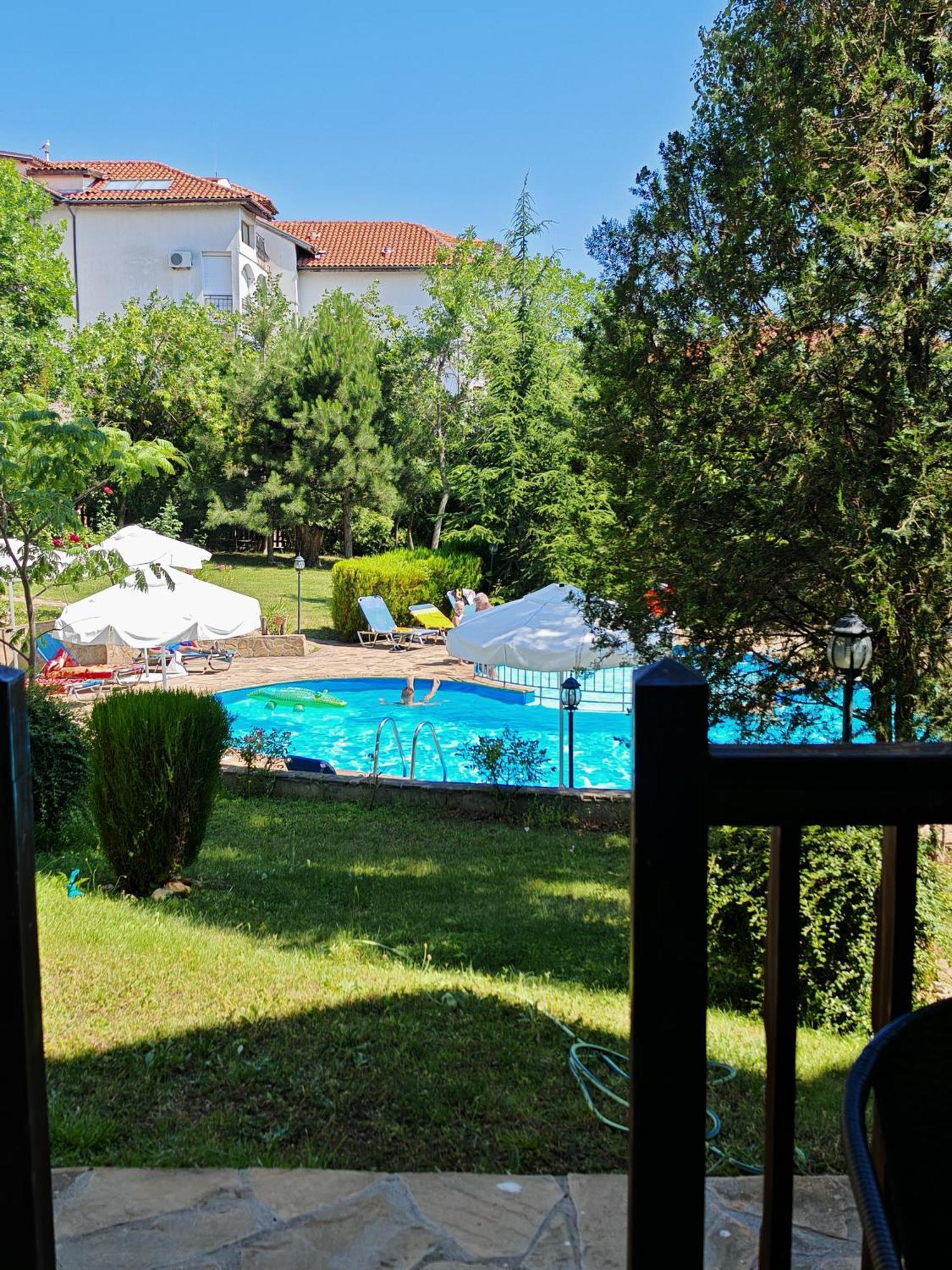 Marina Delfin Apartments - Top Location & Pet Friendly Sveti Vlas Εξωτερικό φωτογραφία
