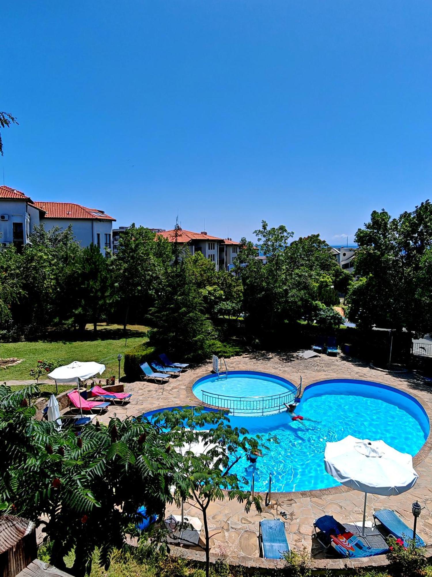 Marina Delfin Apartments - Top Location & Pet Friendly Sveti Vlas Εξωτερικό φωτογραφία