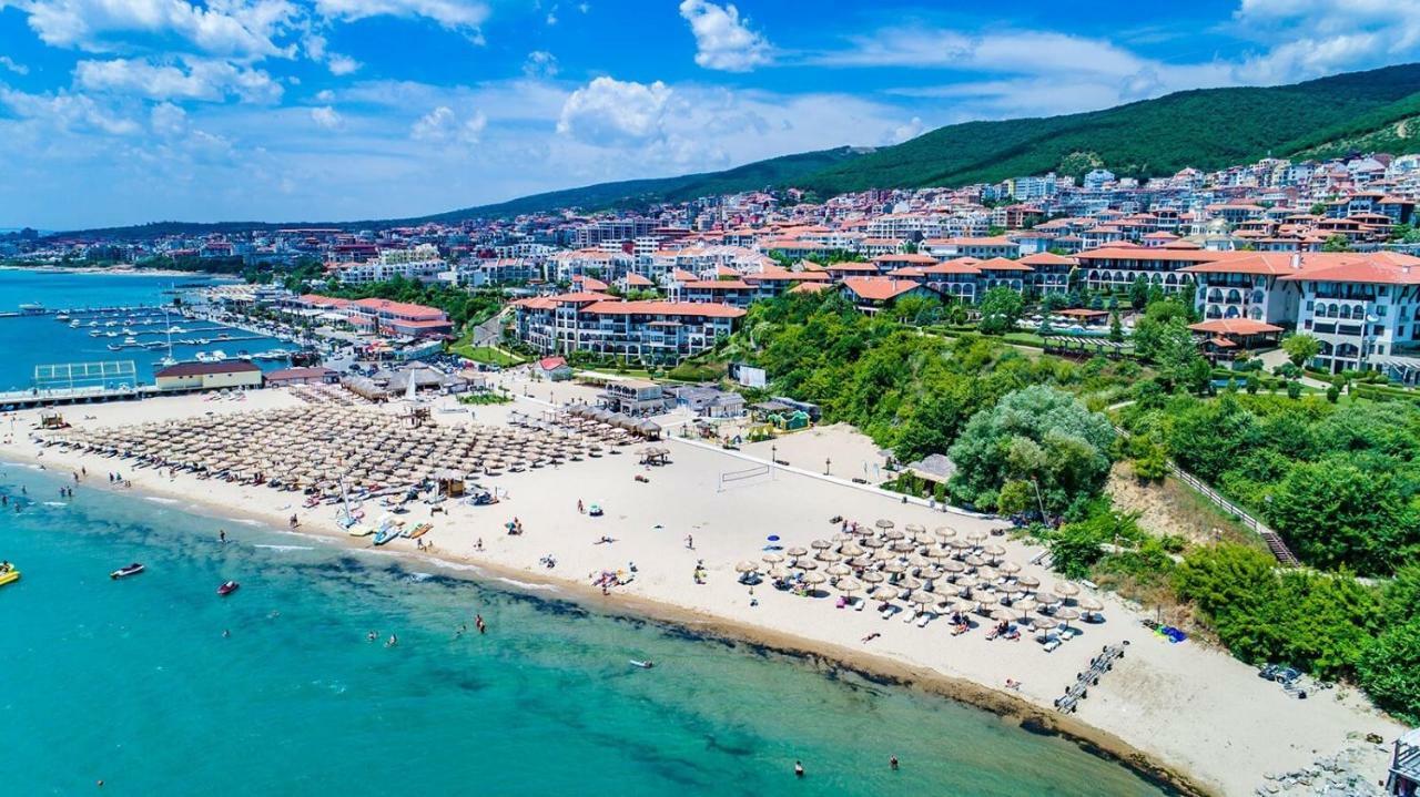 Marina Delfin Apartments - Top Location & Pet Friendly Sveti Vlas Εξωτερικό φωτογραφία