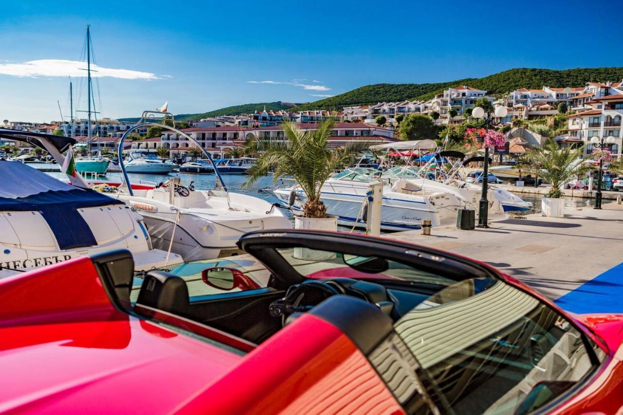 Marina Delfin Apartments - Top Location & Pet Friendly Sveti Vlas Εξωτερικό φωτογραφία